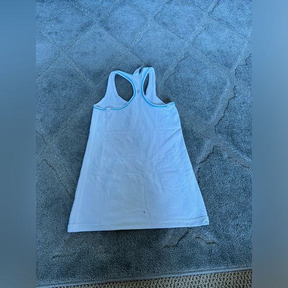 blue and white ivivia tank top - Picture 4 of 4